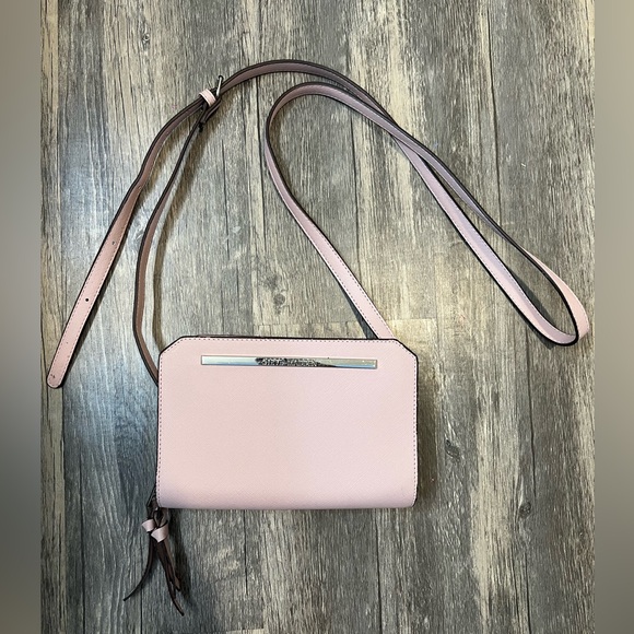 Steve Madden Handbags - Steve Madden Baby Pink Crossbody with Built in Wallet Adjustable Strap